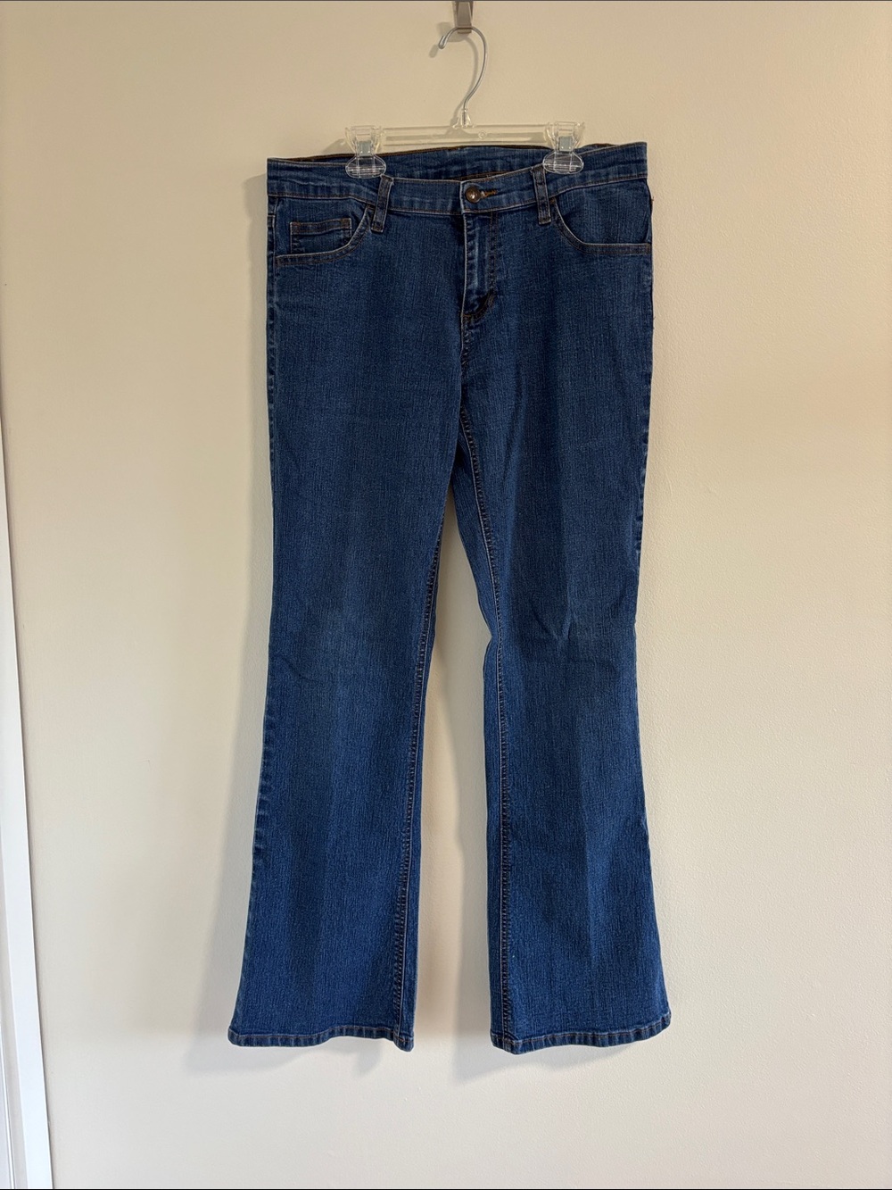 Hurley Vintage Women’s Flare Jeans in Deep Blue Size 11